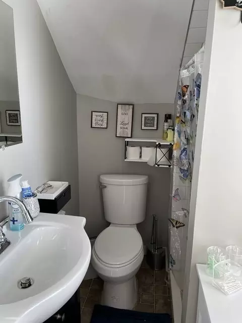 23 Preston St, Springfield, MA 01109 photo 14