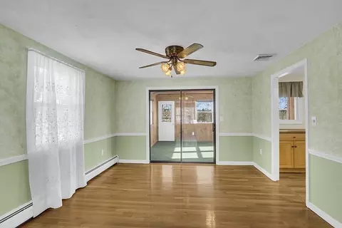 7 Cedar Hill Dr, Danvers, MA 01923 photo 6