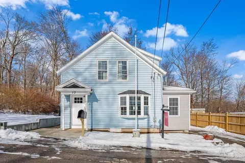 13 Fremont St, Plainville, MA 02762