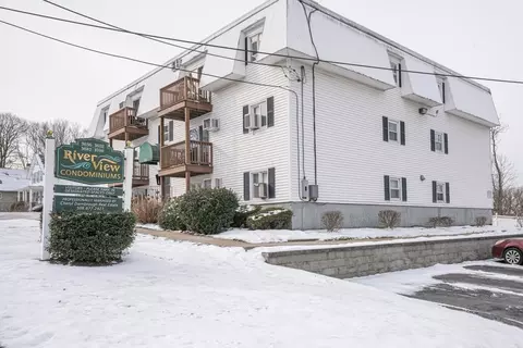 3700 N Main St #1, Fall River, MA 02720