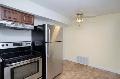 3700 N Main St #1, Fall River, MA 02720 photo 4