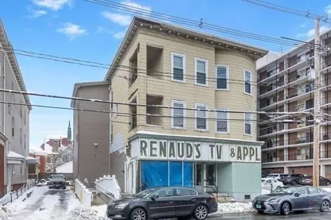 171 Mechanic St, Southbridge, MA 01550 photo 3