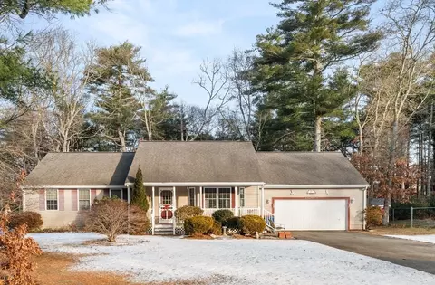 5 Myas Ct, Wareham, MA 02571