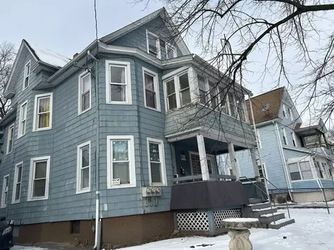 74-76 Knox St, Springfield, MA 01105 photo 2