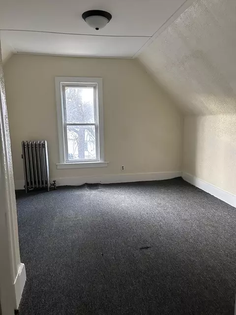 74-76 Knox St, Springfield, MA 01105 photo 15