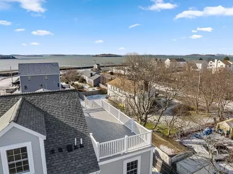 View/Area - 33 Warfield Ave, Hull, MA 02045 photo 1 of 3