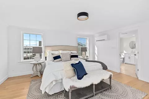 Bedroom - 33 Warfield Ave, Hull, MA 02045 photo 2 of 2