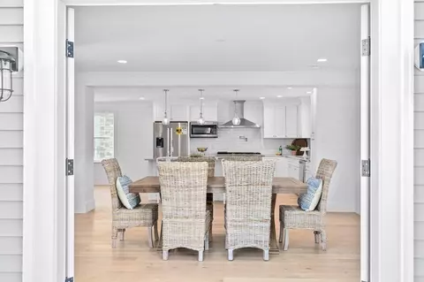 Dining - 33 Warfield Ave, Hull, MA 02045 photo 3 of 3