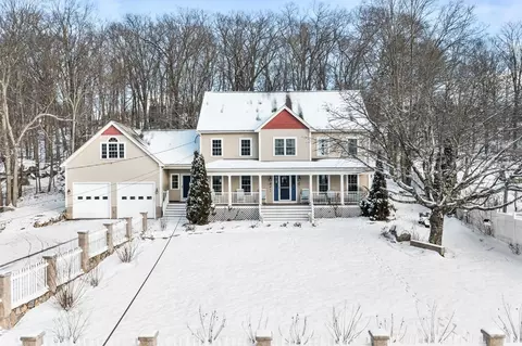 58 E St Ext, Milford, MA 01757