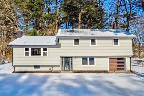 33 Gedick Rd, Burlington, MA 01803