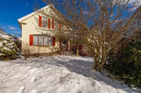 665 Millbury St, Worcester, MA 01607 photo 5