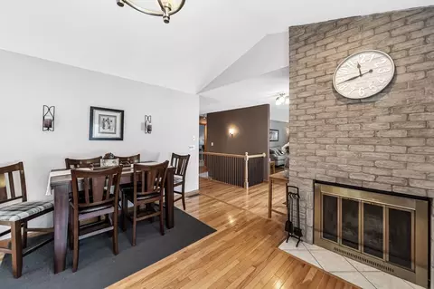 5 Pine Knl, Southwick, MA 01077 photo 9