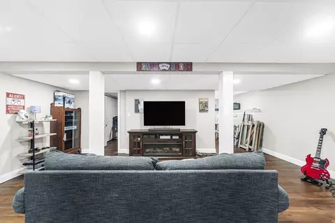 5 Pine Knl, Southwick, MA 01077 photo 28