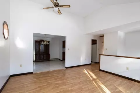 136 Charge Pond Rd, Wareham, MA 02571 photo 6