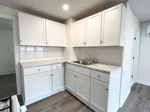 13 2 Bluff St # -1, Worcester, MA 01610