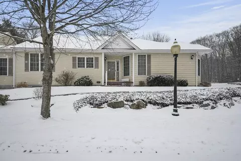 5 Summerfield Dr #5, Grafton, MA 01560