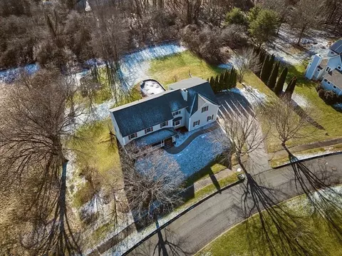 16 Arbor Way, Amherst, MA 01002