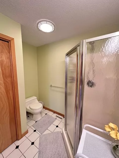 63 Gates Ave, Springfield, MA 01118 photo 27