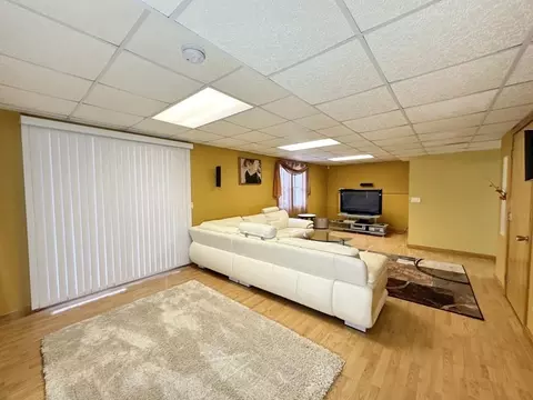 63 Gates Ave, Springfield, MA 01118 photo 31