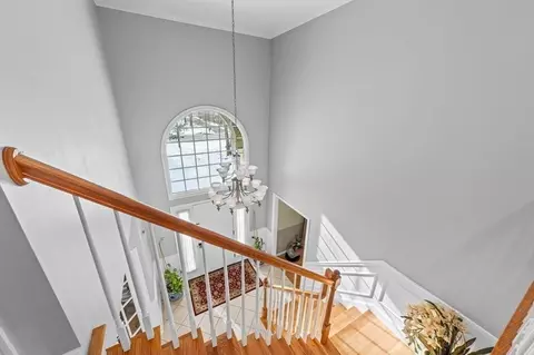 40 Old Stable Dr, Mansfield, MA 02048 photo 4
