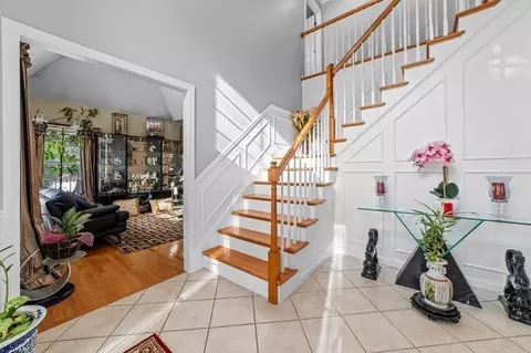 40 Old Stable Dr, Mansfield, MA 02048 photo 5