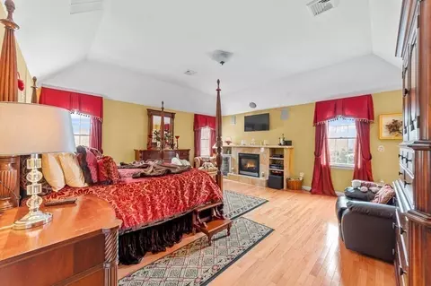 40 Old Stable Dr, Mansfield, MA 02048 photo 22