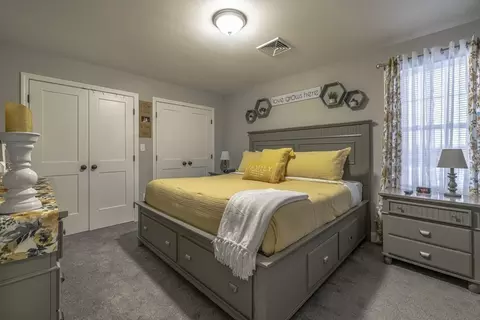 903 Dwelly St, Fall River, MA 02724 photo 30