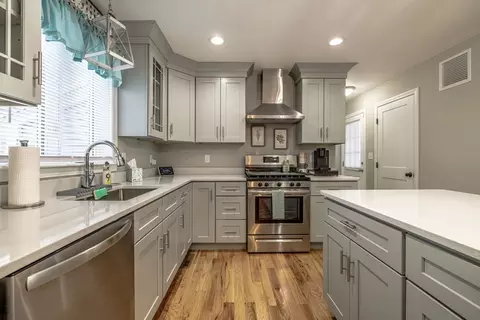 903 Dwelly St, Fall River, MA 02724 photo 21