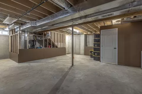 903 Dwelly St, Fall River, MA 02724 photo 41