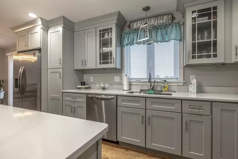 903 Dwelly St, Fall River, MA 02724 photo 22