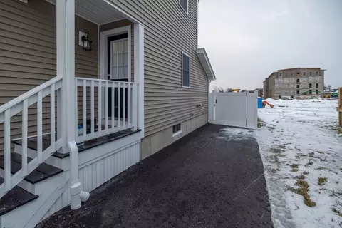 903 Dwelly St, Fall River, MA 02724 photo 3