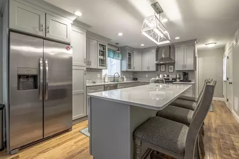 903 Dwelly St, Fall River, MA 02724 photo 18