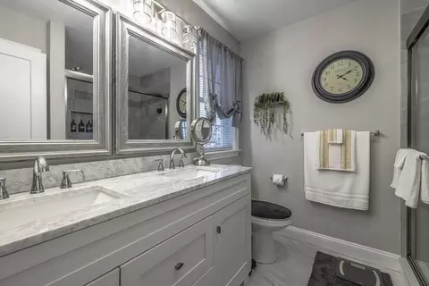 903 Dwelly St, Fall River, MA 02724 photo 33