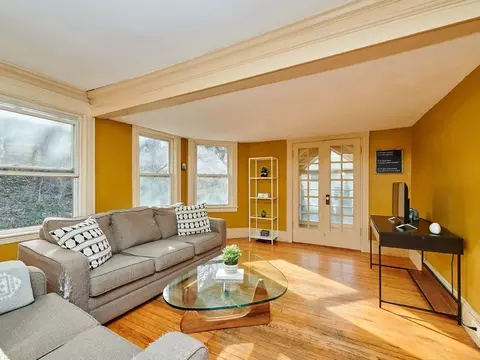 256 Austin St #2, Newton, MA 02465