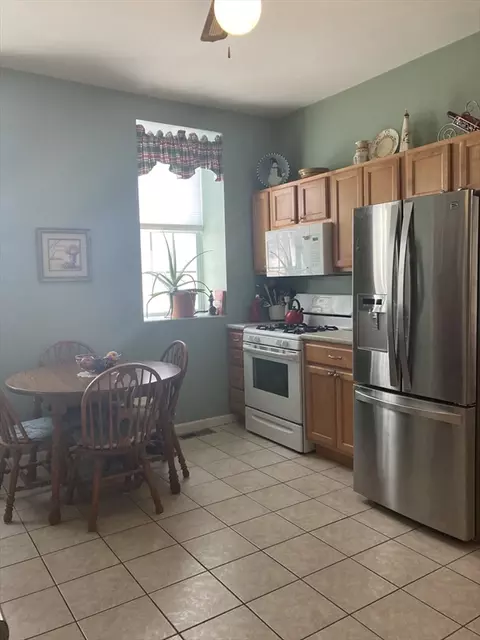 138 Beattie St #1, Fall River, MA 02723 photo 17