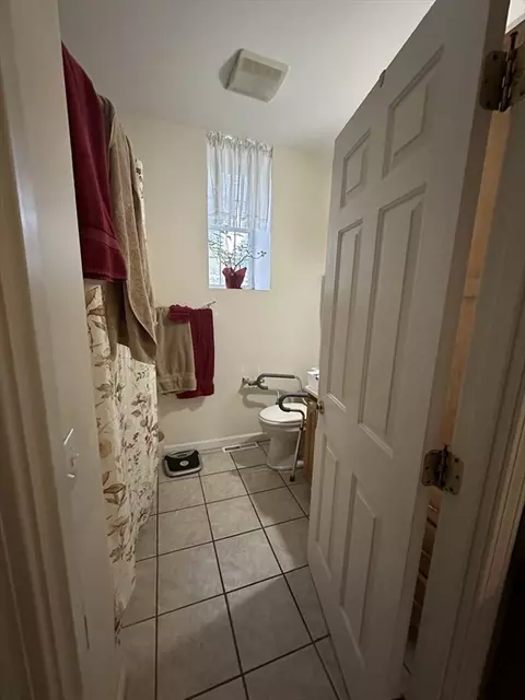 138 Beattie St #1, Fall River, MA 02723 photo 21