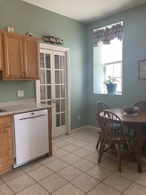 138 Beattie St #1, Fall River, MA 02723 photo 13