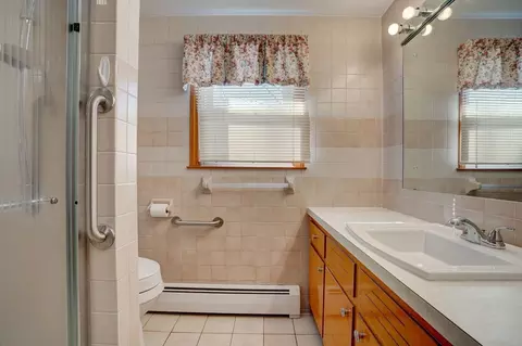15 Longview Ave, Ware, MA 01082 photo 10