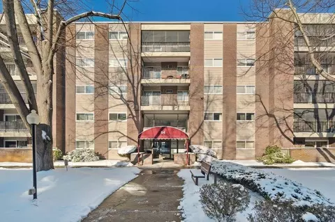 64 Main #44B, Stoneham, MA 02180