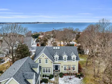 50 Norwood Hts, Gloucester, MA 01930