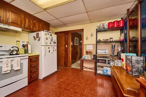 10-12 Wright Ave - Duplex, Northampton, MA 01060 photo 8