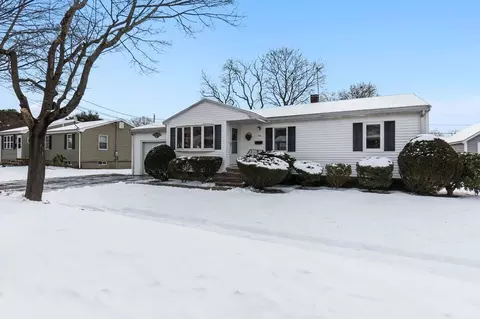 56 Longmeadow Rd, Beverly, MA 01915