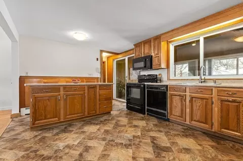 56 Longmeadow Rd, Beverly, MA 01915 photo 7