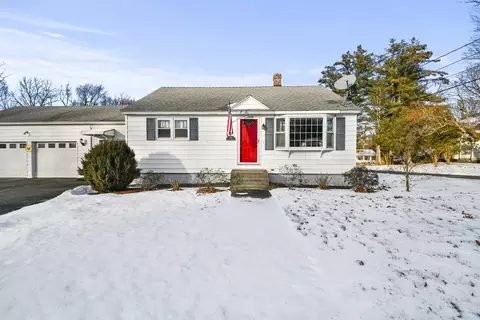 93 York Ave, Fitchburg, MA 01420