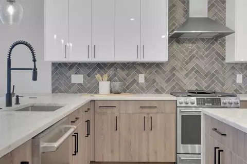 91 Parkton Rd #2, Boston, MA 02130
