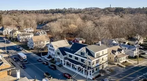 17 Main St #3, Topsfield, MA 01983
