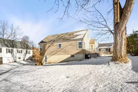 5 Hillcrest Rd, Danvers, MA 01923 photo 5