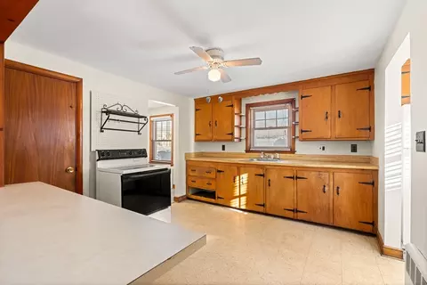 5 Hillcrest Rd, Danvers, MA 01923 photo 9