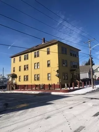 40 Lincoln St, Webster, MA 01570 photo 5