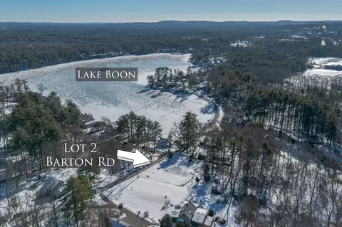 65 Barton Rd, Stow, MA 01775 photo 4